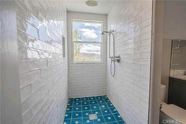 9248 Hierba, Agua Dulce, California 91390