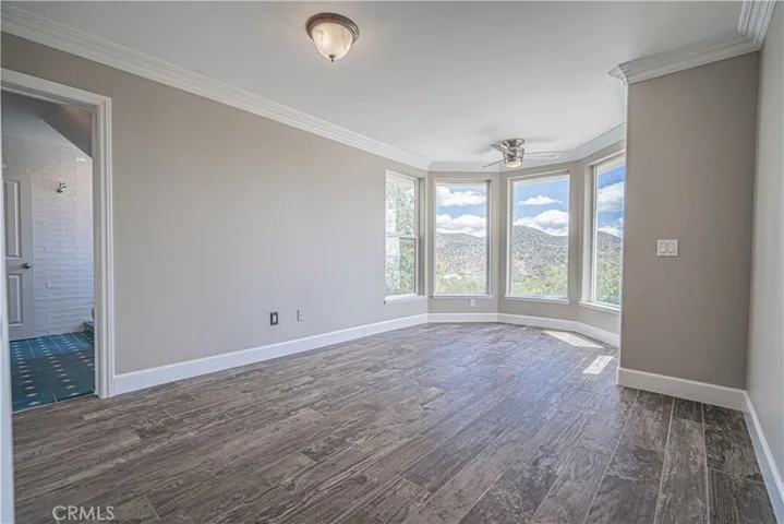 Secondary bedroom