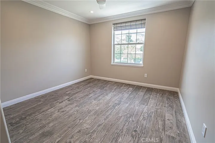 Secondary bedroom