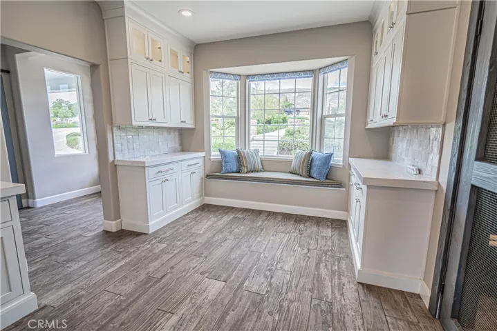 9248 Hierba, Agua Dulce, California 91390