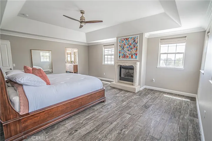 9248 Hierba, Agua Dulce, California 91390