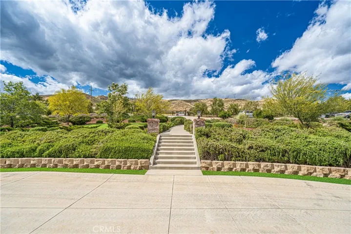 9248 Hierba, Agua Dulce, California 91390