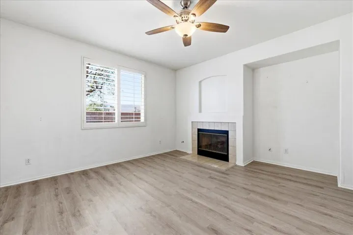 19-Dining Room