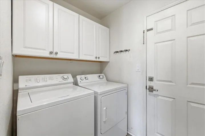 32-Laundry