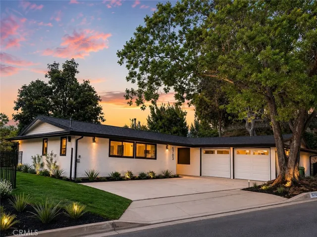 5703 Mcdonie, Woodland Hills, California 91367