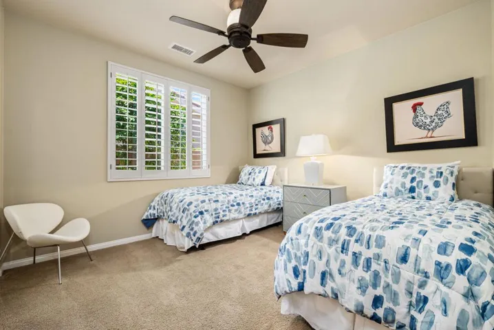 44-web-or-mls-JMGolden_OPMG_0526_044