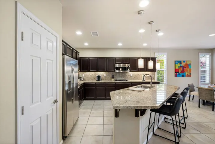 33-web-or-mls-JMGolden_OPMG_0526_033
