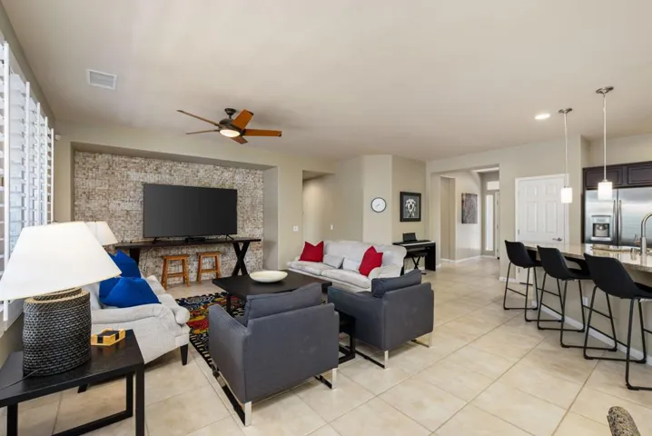 28-web-or-mls-JMGolden_OPMG_0526_028