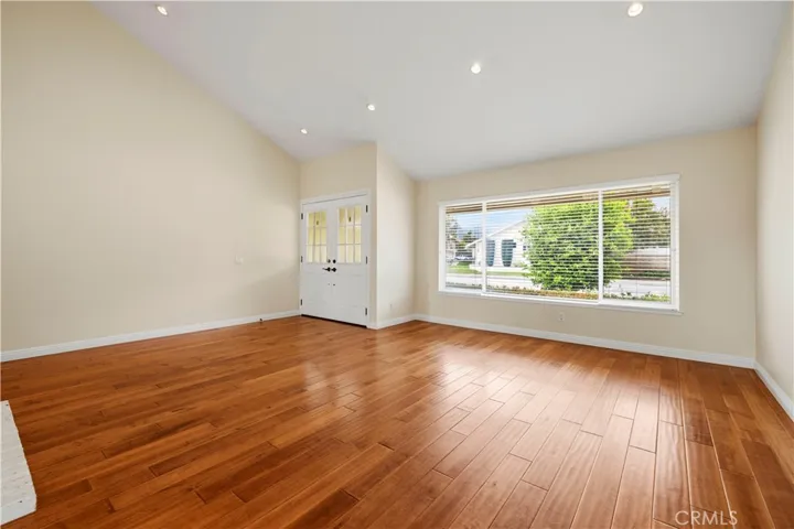 unstaged toward double door entry
