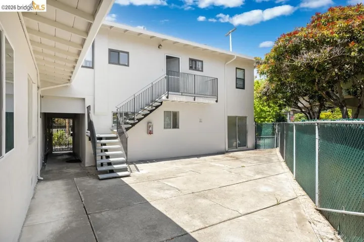 1313 Curtis St, Berkeley, California 94702