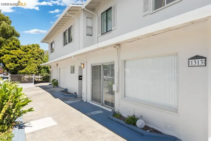 1313 Curtis St, Berkeley, California 94702