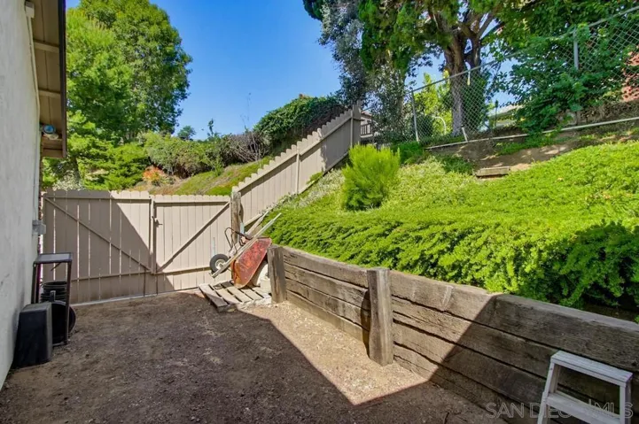 , Poway, California 92064