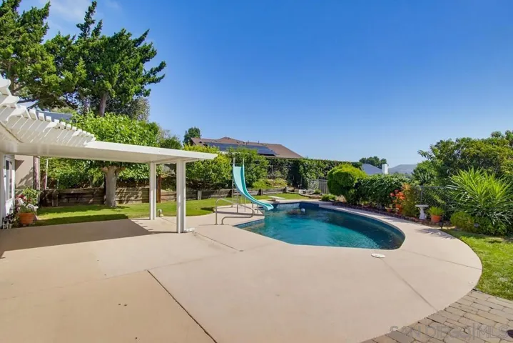, Poway, California 92064
