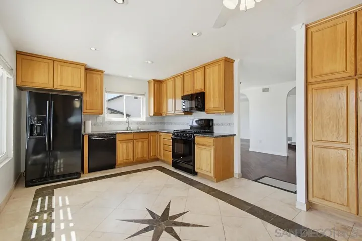 , Poway, California 92064