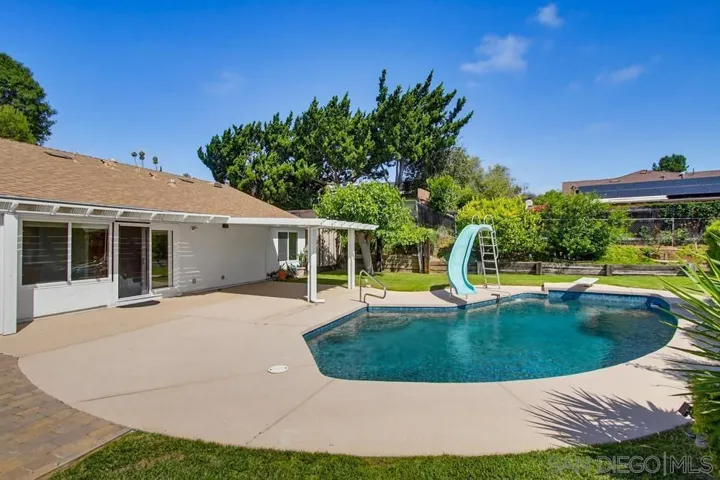 , Poway, California 92064