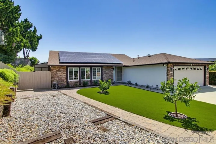 , Poway, California 92064