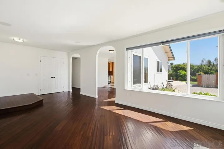 , Poway, California 92064