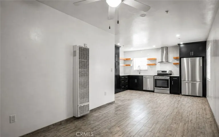 554 W 93rd, Los Angeles, California 90044