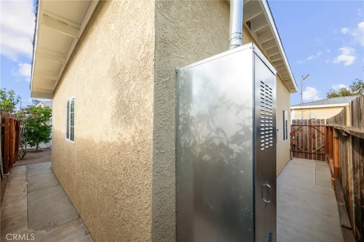 554 W 93rd, Los Angeles, California 90044