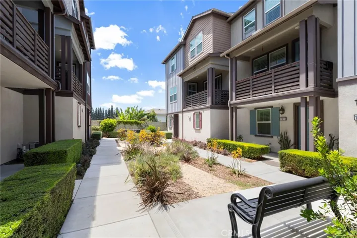 17879 S Upton, Carson, California 90746