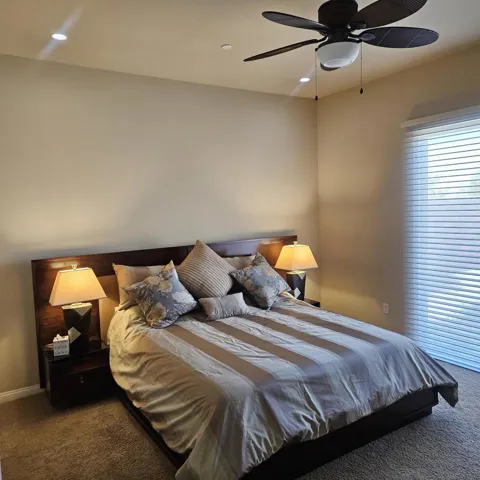 Master Bedroom (002)