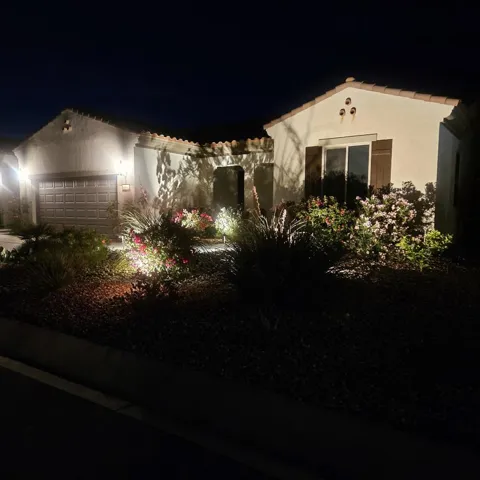 Landscape lights front (002)