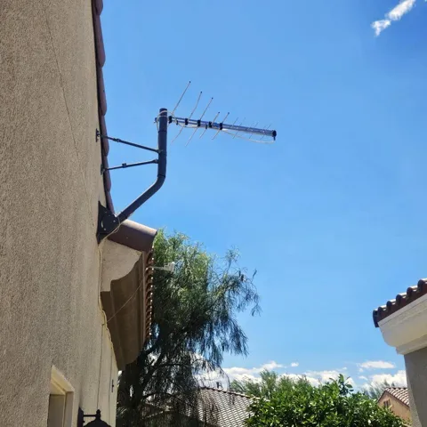 Free Local TV Antenna (002)