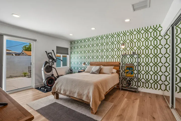 73561BroadmoorDr-22