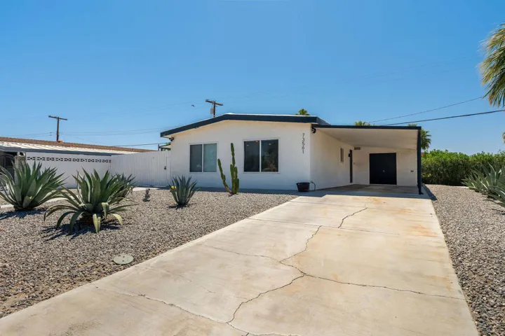 73561BroadmoorDr-4