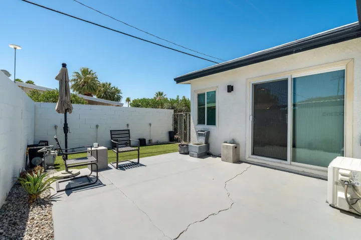 73561BroadmoorDr-38