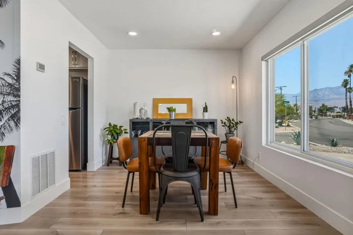 73561BroadmoorDr-16