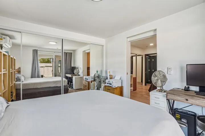 73561BroadmoorDr-33