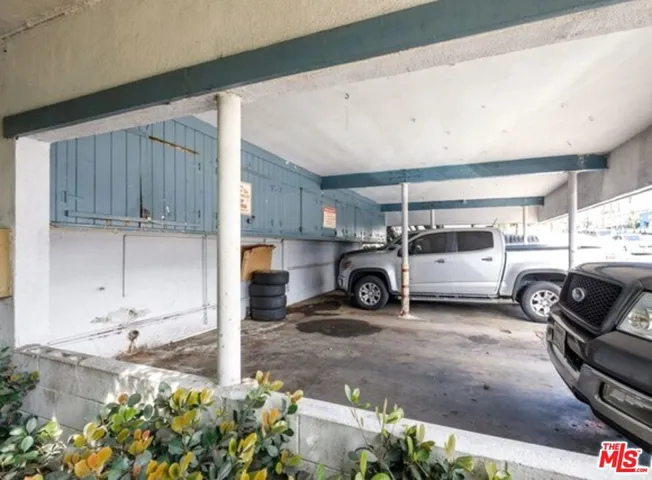 3637 S Sepulveda Boulevard, Los Angeles, California 90034