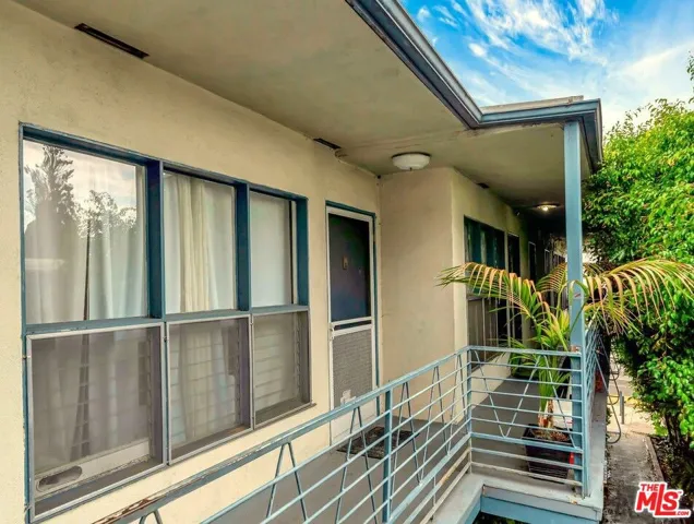 3637 S Sepulveda Boulevard, Los Angeles, California 90034