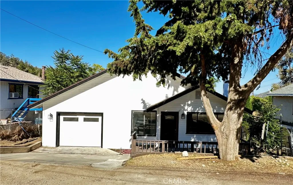 720 Avalon Dr, Frazier Park CA
