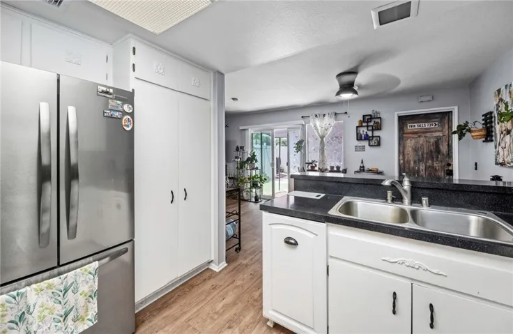 1103 Border, Corona, California 92882