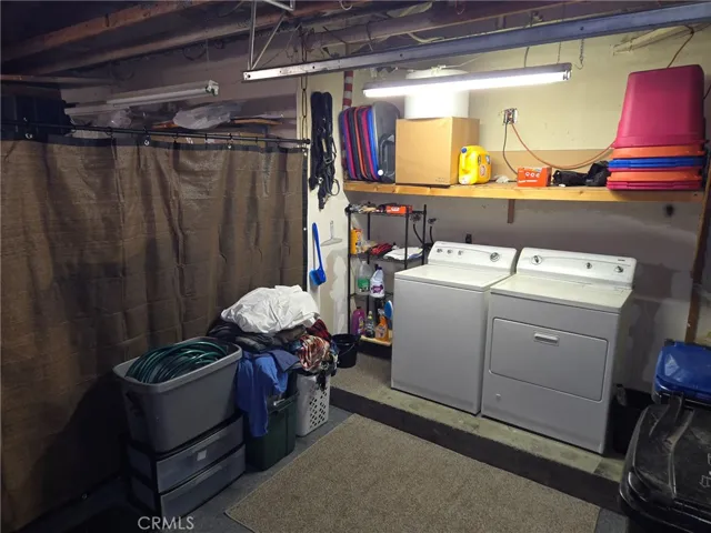 1103 Border, Corona, California 92882