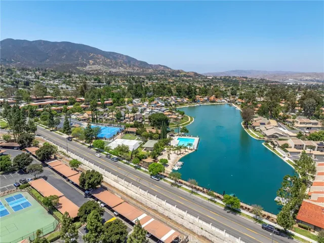 1103 Border, Corona, California 92882