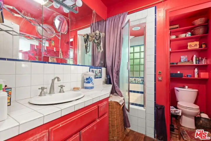 #2 Bathroom