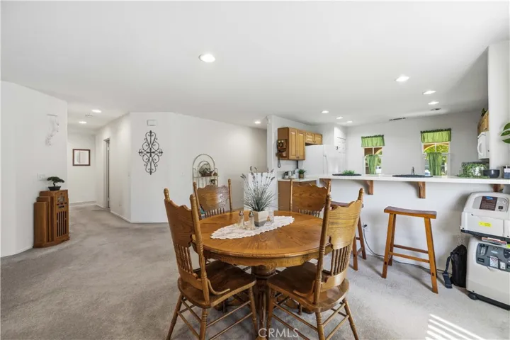 3124 E Newgrove, Lancaster, California 93535