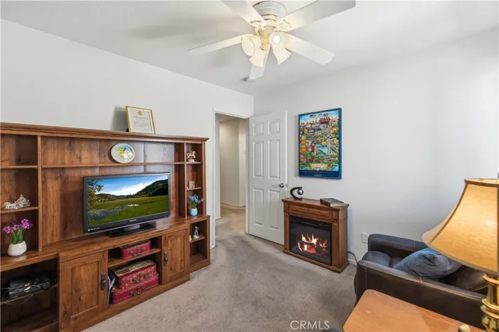 3124 E Newgrove, Lancaster, California 93535