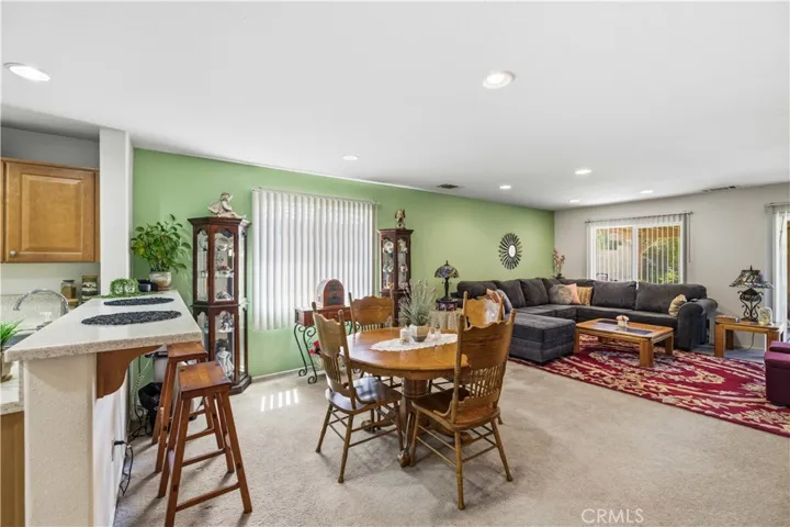 3124 E Newgrove, Lancaster, California 93535