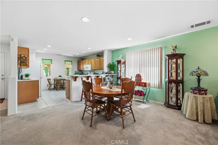 3124 E Newgrove, Lancaster, California 93535