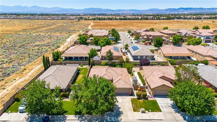 3124 E Newgrove, Lancaster, California 93535