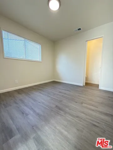 Den