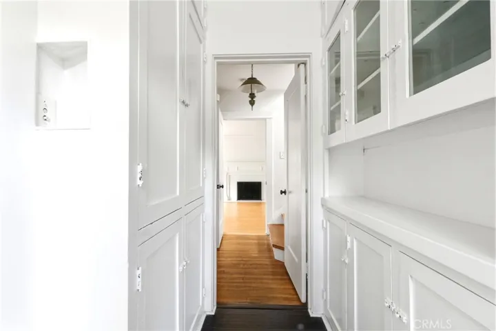 Butler Pantry