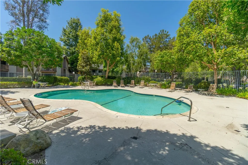 2 Pools