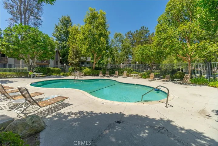 2 Pools