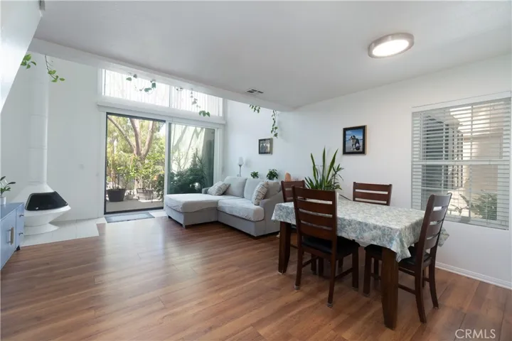 Dining room area