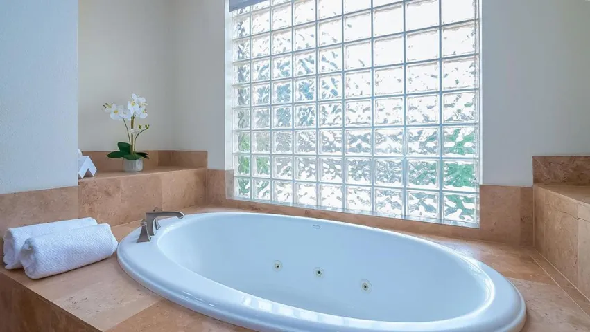 master tub